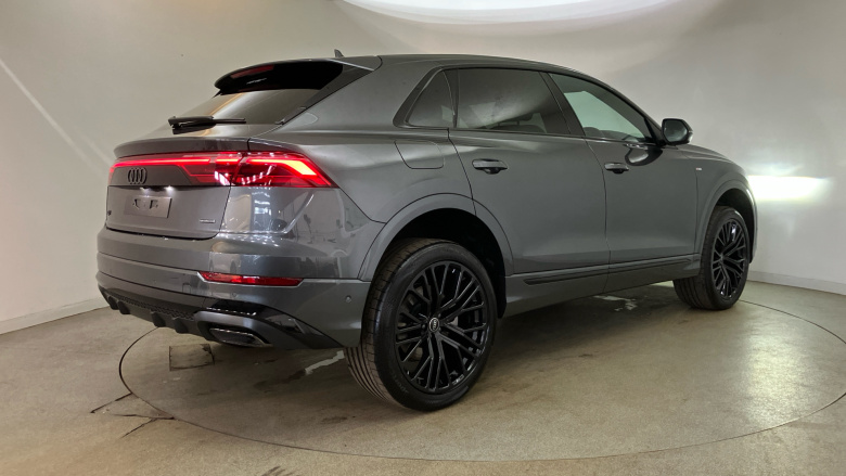 Audi Q8 50 TDI Quattro Black Edition 5dr Tiptronic Diesel Estate